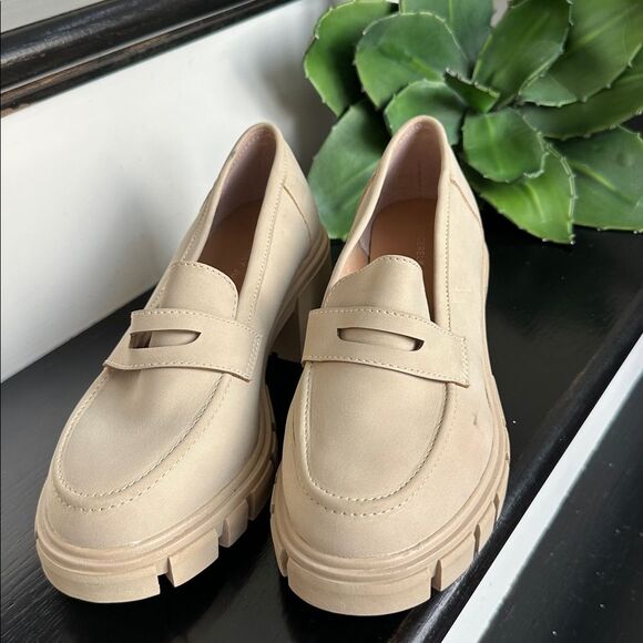 New Sincerely Jules Chunky Lug Sole Loafers Size 8.5M Neutral Platform Shoes - Picture 5 of 8